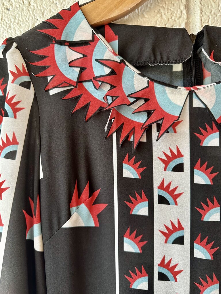 One Imaginary Gril Geometric Print Collared Long Sleeve Dress