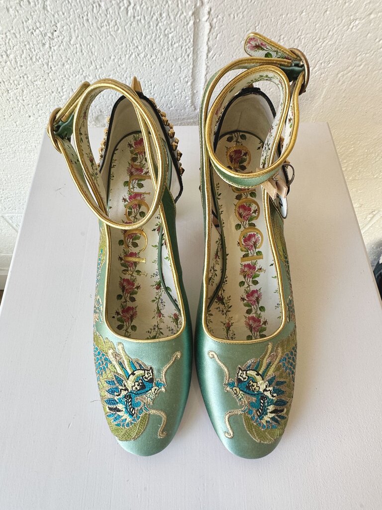 Gucci RARE 'Caspar Dragon' pumps