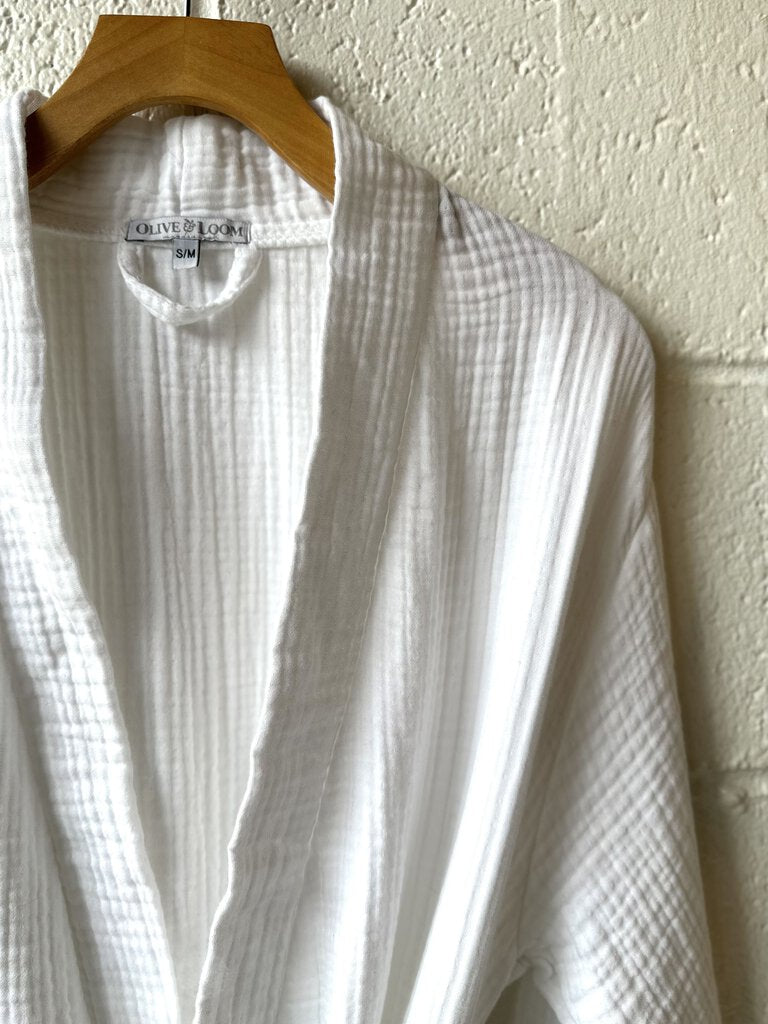 White Olive & Loom Robe Size S/M