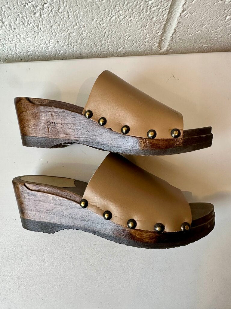 No. 6 Open Toed Wedge Clog