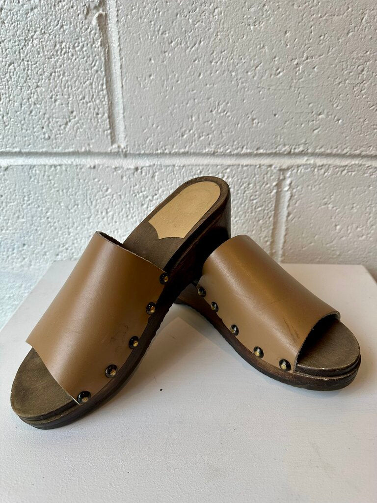 No. 6 Open Toed Wedge Clog