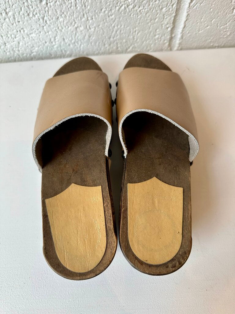 No. 6 Open Toed Wedge Clog