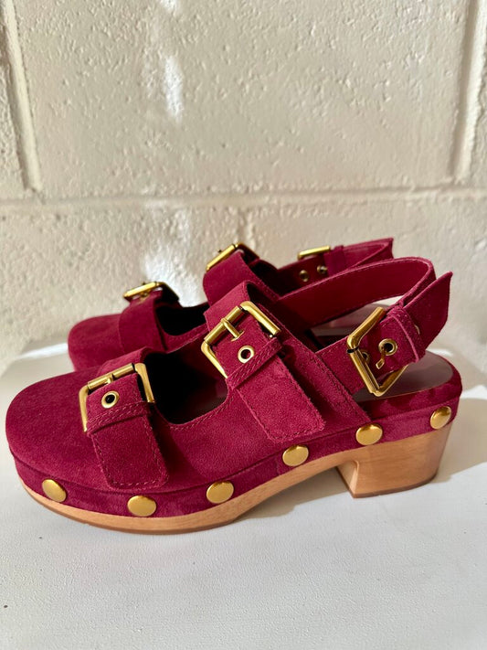 NEW Charlotte Stone Louise Clogs