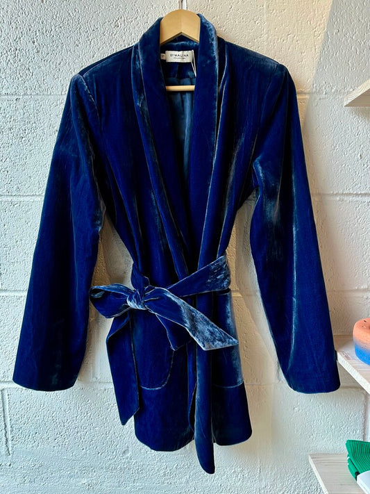 NEW By Mailina Velvet Tie Waist Blazer