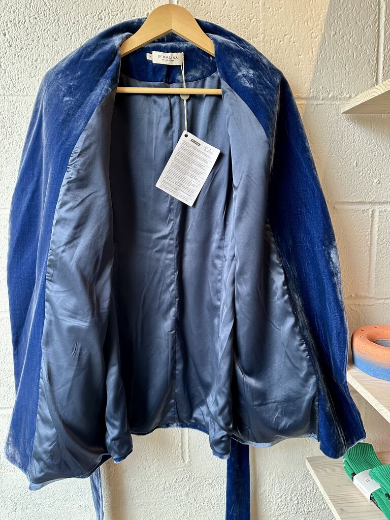 NEW By Mailina Velvet Tie Waist Blazer