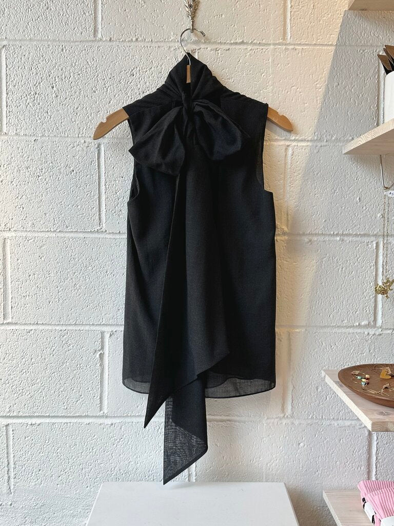 Ports 1961 Sleeveless Back Bow Blouse