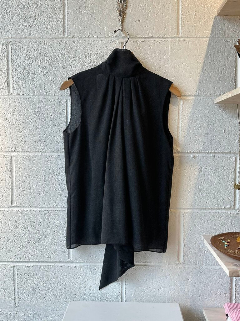 Ports 1961 Sleeveless Back Bow Blouse