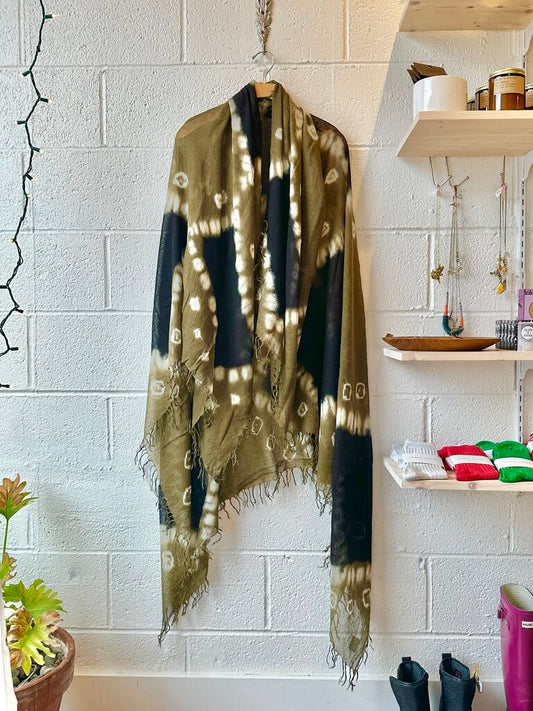 Chan Luu cashmere & silk Scarf (as-is= a few snags)