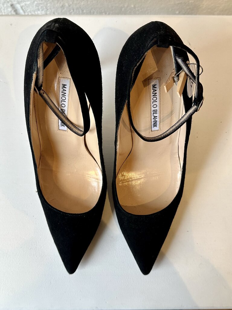 Manolo Blahnik Suede Heels