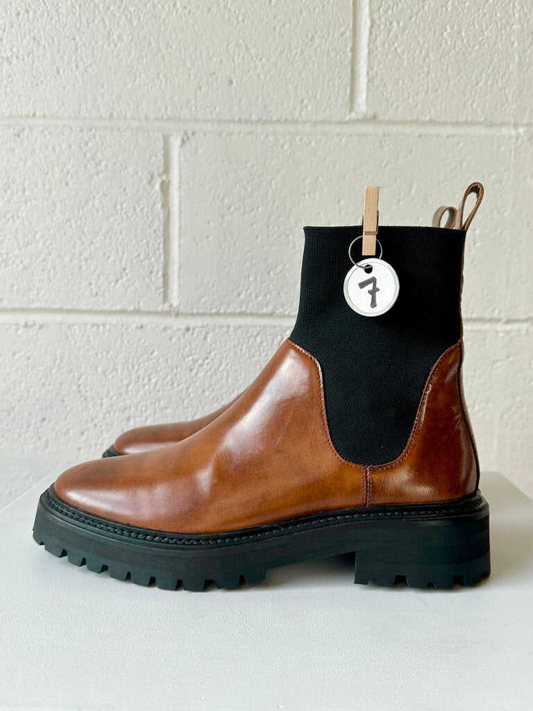 Loeffler Randall chelsea boots