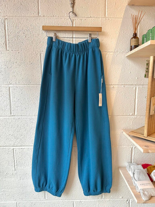 Le Bon Shoppe 'French Terry Balloon Pants'
