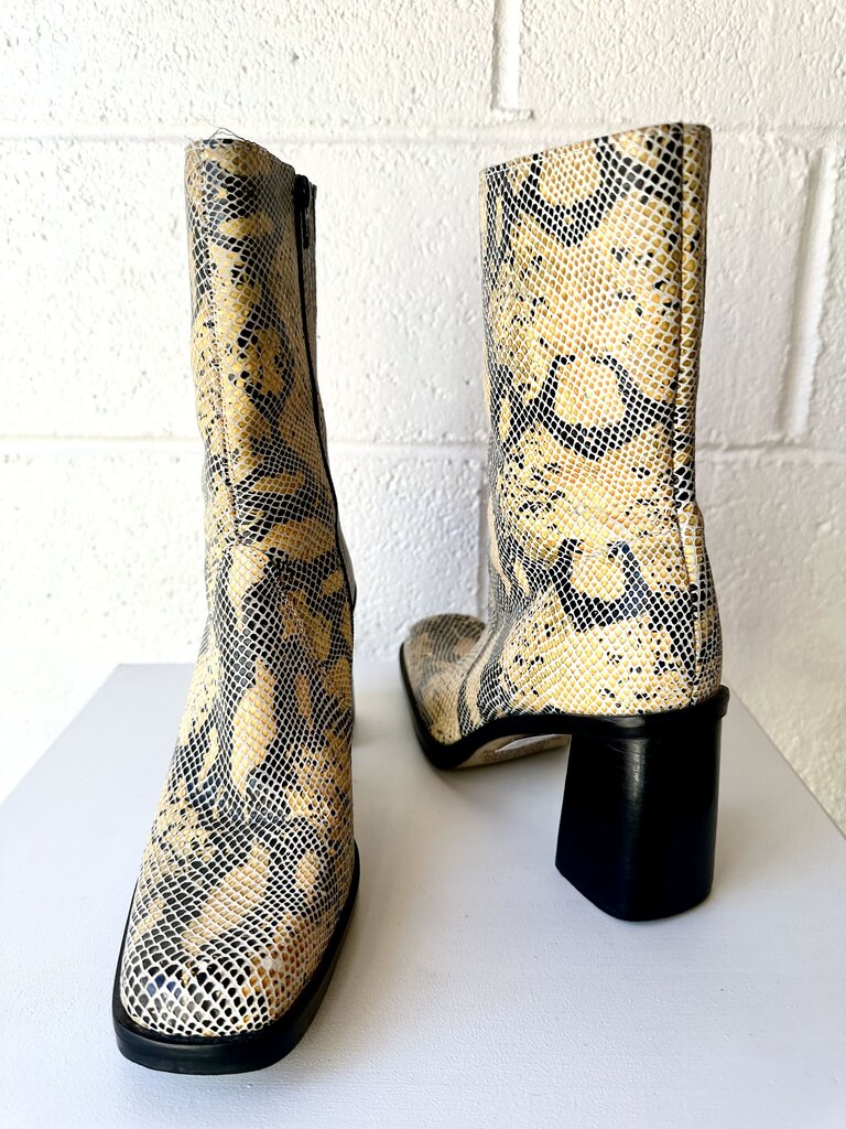 Vintage Mainframe Snakeprint Booties