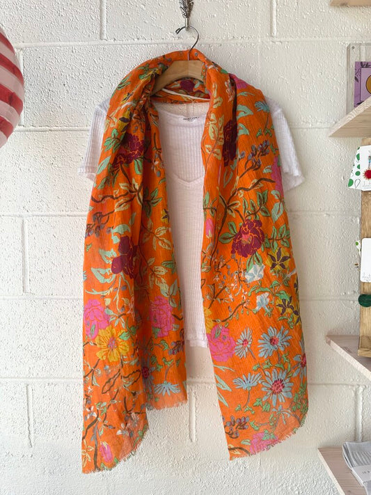Epice Paris linen/cotton floral print stole scarf
