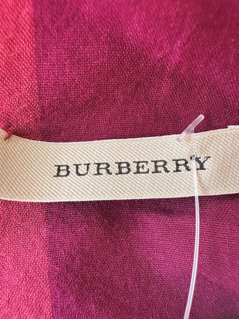 Burberry plaid scarf