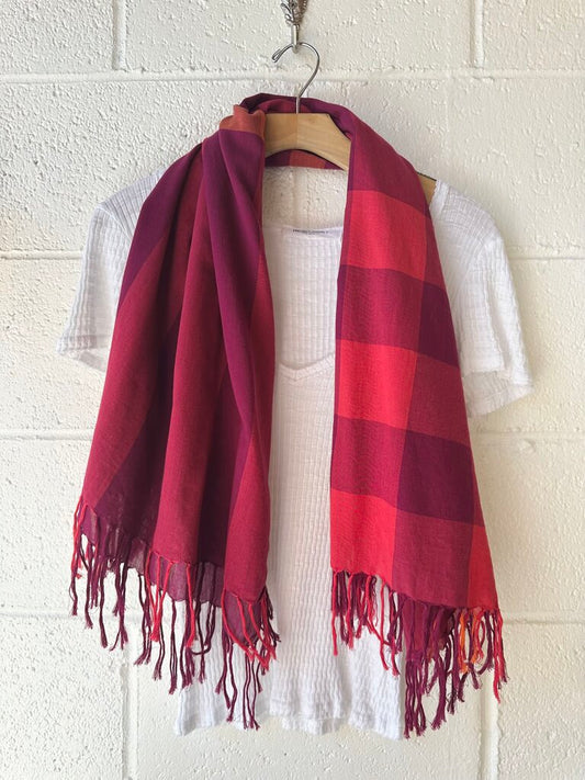 Burberry plaid scarf
