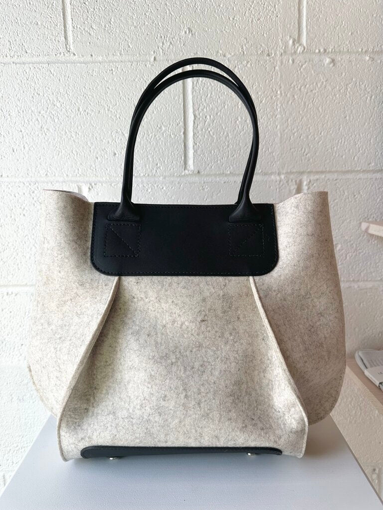 NEW Graf Lantz 'Frankie' merino wool tote bag