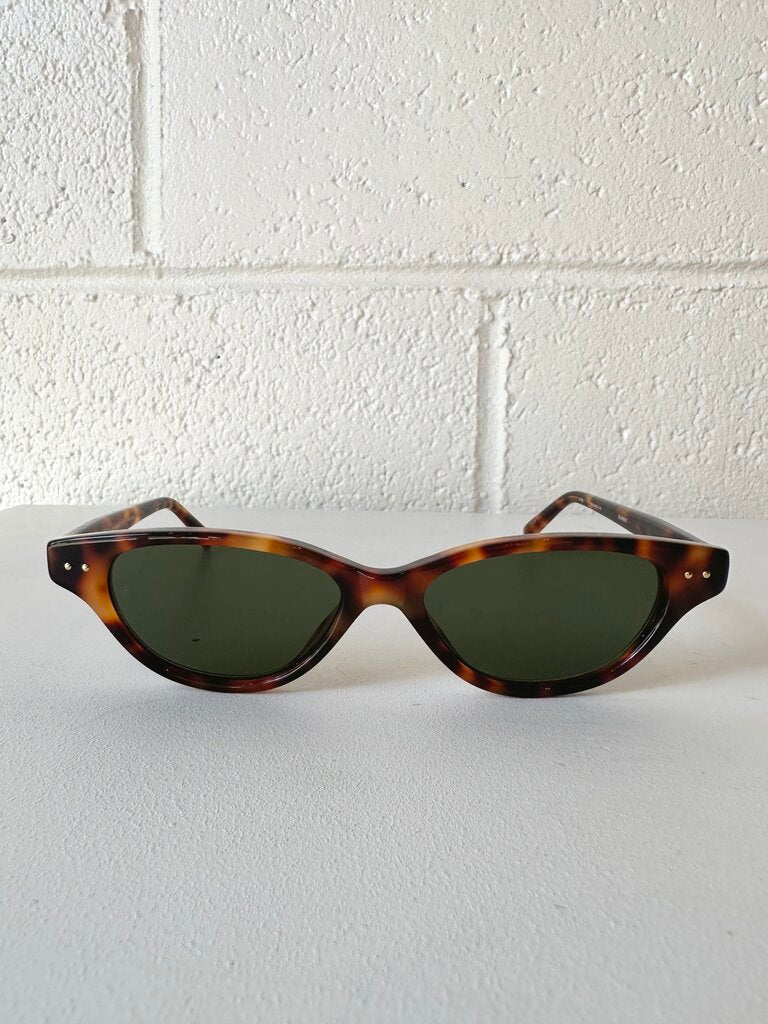 Linda Farrow 'Alessandra' tortoise cat eye sunglasses