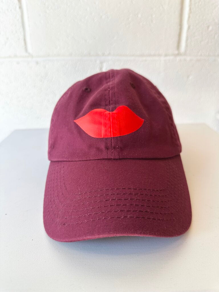 Clare V. 'Lips' baseball cap