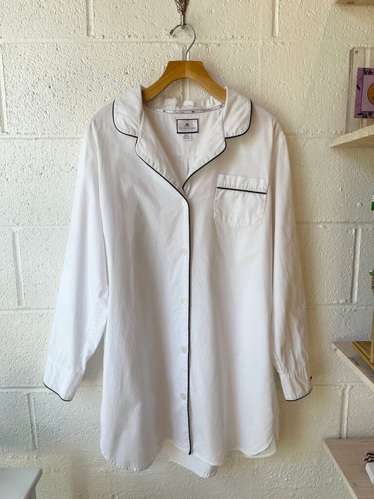 Petite Plume long sleeve nightshirt