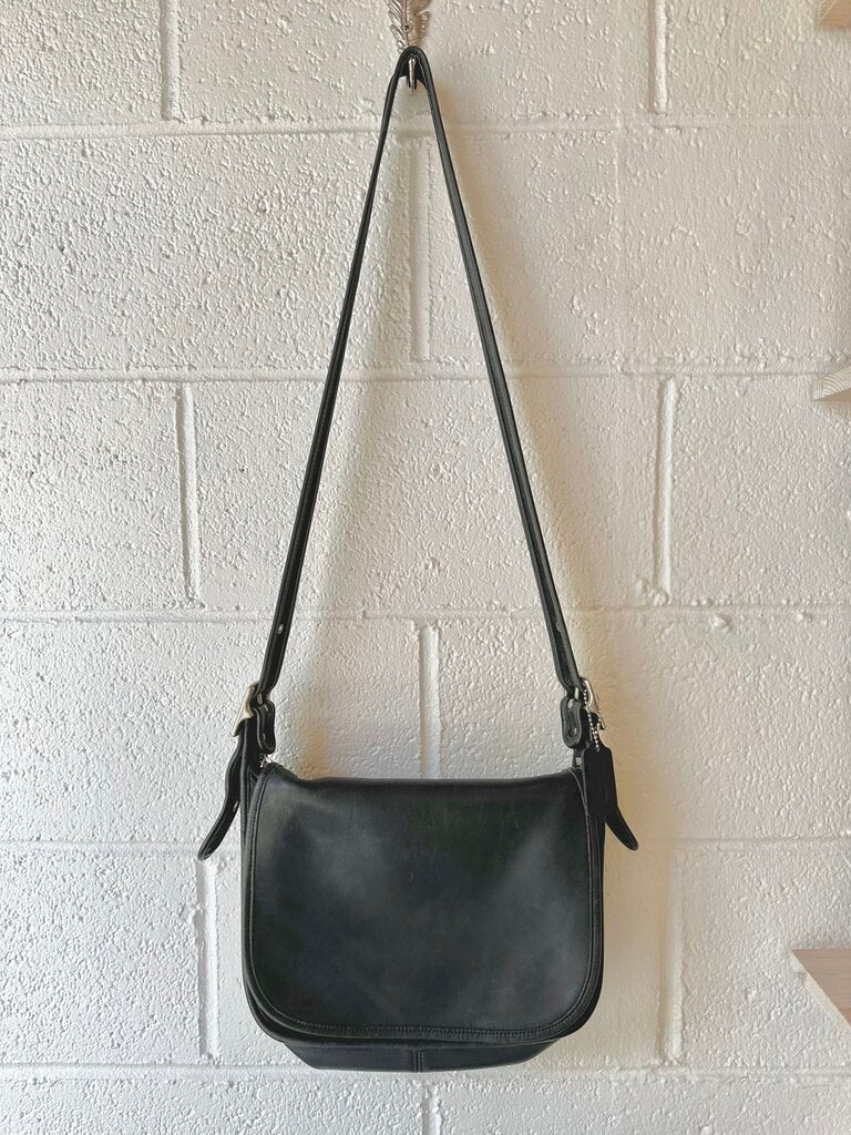 Vintage Coach Patricia Legacy Saddle Bag