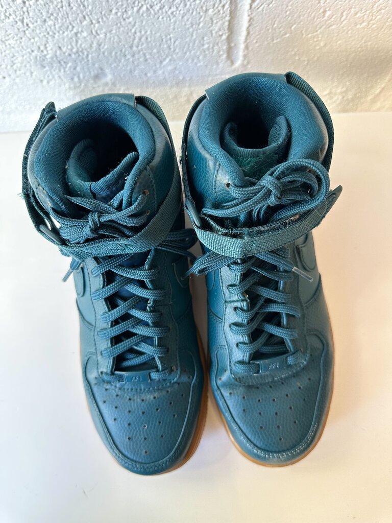 Nike Air Force 1 high-top sneakers