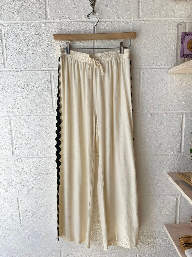 Unbranded ric-rac pants SET