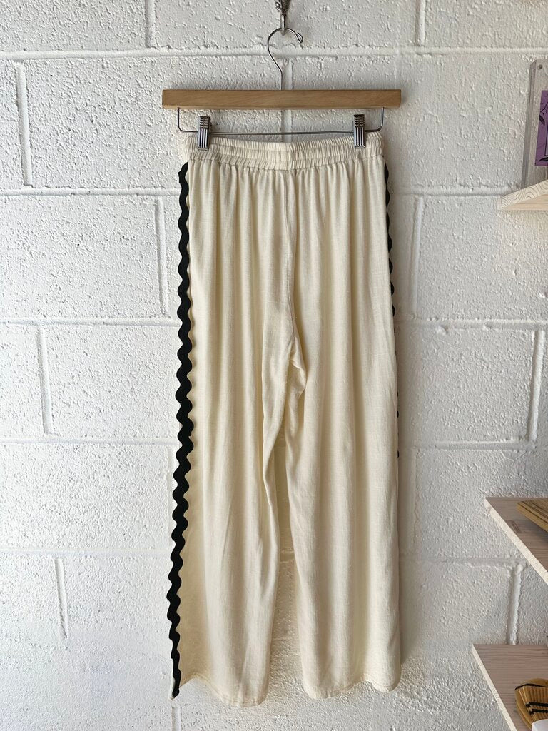 Unbranded ric-rac pants SET