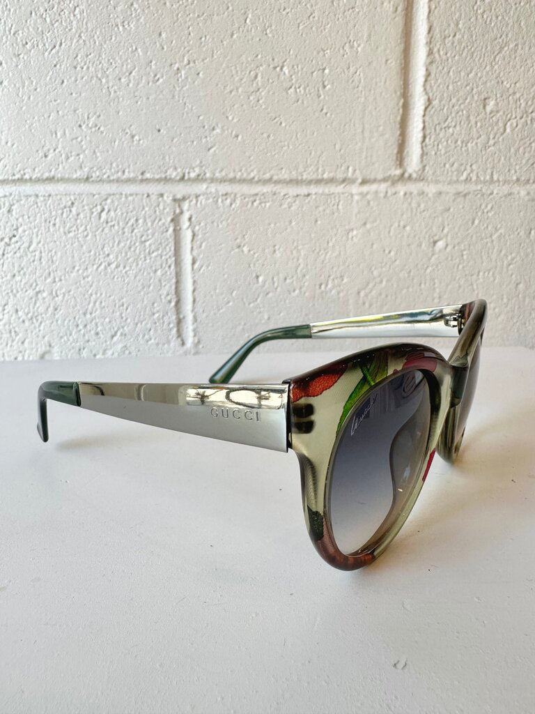 Gucci multicolor printed sunglasses
