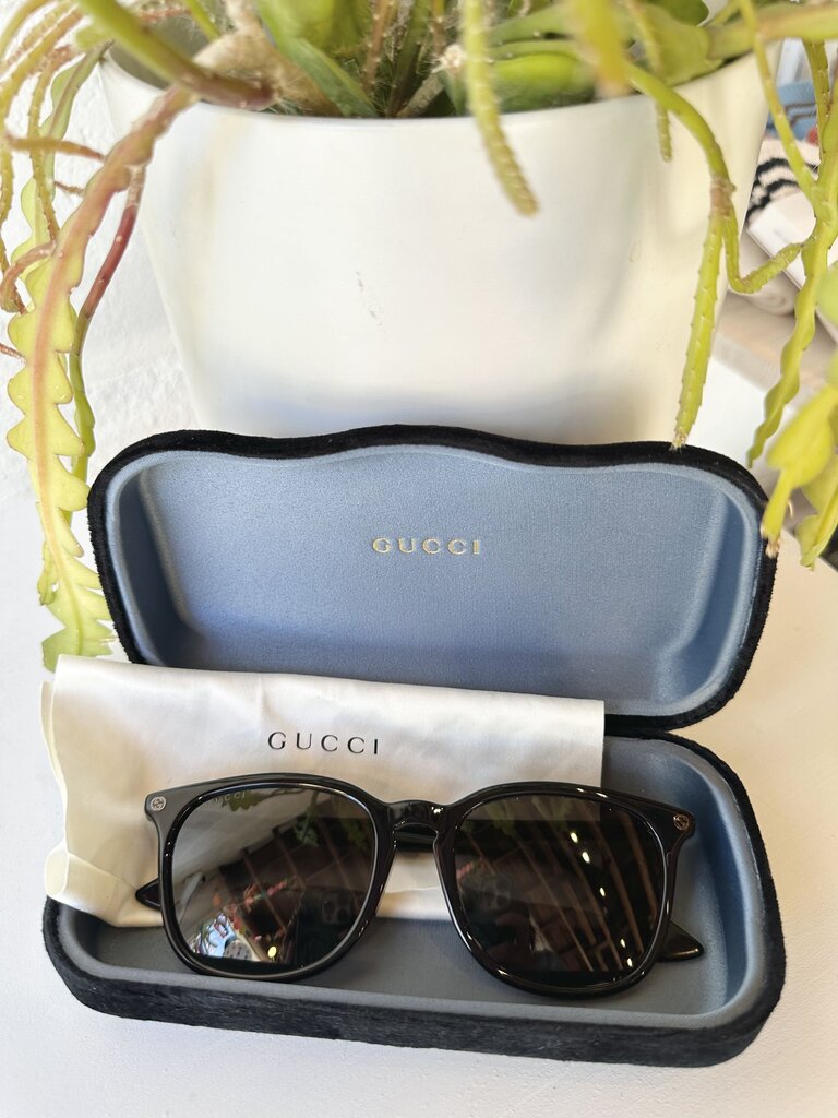 Gucci 35mm Rectangular Sunglasses